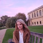 Daisy Adams - @daisyadams99 - Instagram