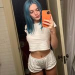 Daisy Albert - @daisy.albert.9237 - Instagram