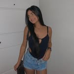 Daisy Amora - @daisyaroamora - Instagram