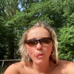 Daisy Carter - @daisybaconcrisp - Instagram