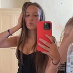 daisy - @daisy.baker12 - Instagram