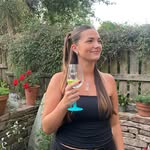 dais - @daisybeales - Instagram
