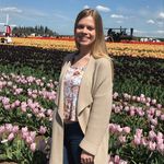 Daisy Berg - @daisys.closet20 - Instagram