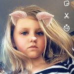Daisy Bond - @bond2237 - Instagram