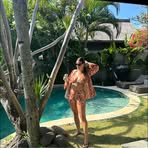 Daisy Booth - Facebook