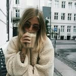 Daisy Bowen - @daisybowen93 - Instagram