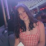 Daisy Bowers - Facebook