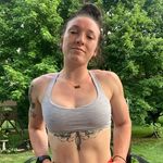 Daisy Bravo - @davoisybra - Instagram