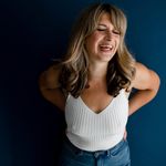 Daisy Buchanan - @thedaisybee - Instagram