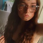 Daisy burrows - @daisyburrows35 - Instagram