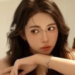 Daisy D. - @daisydong97 - Instagram