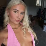 daisy x - @daisyellis_x - Instagram