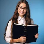 Daisy Faustino - @daisy.faustino.5 - Instagram