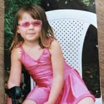 Daisy Flood - @thedeeuneed - Instagram