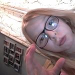 Daisy Gale Lily - @daisy_locks - Instagram