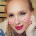 Daisy Hoffman - @daisiesontherange - Instagram