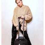 Daisy Hyde - @daisyhyde44 - Instagram