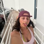 Daisy🦦 - @daisyjohnston_ - Instagram