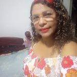 Daisy Julio - @romanticajm - Instagram