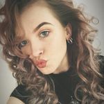 d a i s - @daisykenyon - Instagram