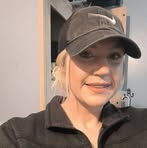 Dezii Lacy - Facebook