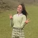 @_daisylang - Instagram