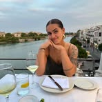 Daisy Lenz - Facebook