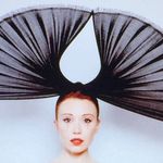 Daisy Lewis - @daisylewisred - Instagram