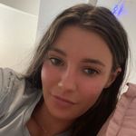 Daisy Lewis - @_daisylewiss - Instagram