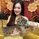 Daisy Ling - Facebook