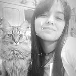 Daisy Montserrat - @daisymelgarejo - Instagram