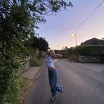 Daisy miles - @daisy_m1les - Instagram