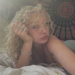 daisy🌙 - @daisymilton_ - Instagram