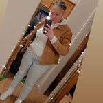 Daisy Mitchell - @yellow___ish - Instagram