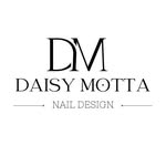 @daisymottanails - Instagram