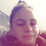 Daisy Newell - @daisynewell17 - Instagram
