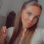 Daisy Pitt - @daisyadrianaaaxo - Instagram