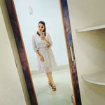 Daisy |Plant Styler| Interior designer - @dscolorfulframes - Instagram