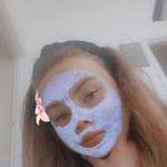 daisy Potts - @daisypotts40 - Instagram