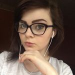 Daisy Powell - @daisy.powell03 - Instagram