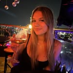 Daisy Reeves - @daisyareeves - Instagram