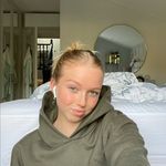 Daisy Reynolds - @daisyyreynolds - Instagram