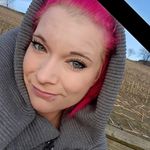 Daisy Schmidt - @cr4zzyd4izy - Instagram