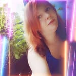 Daisy Schmidt - @_dark_heart_but_lovely_ - Instagram
