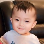 Daisy Vang - Facebook