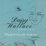 Daisy Wallace - @daismua - Instagram