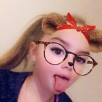 Daisy Wallace - @daisybug0209 - Instagram