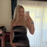 daisy wild - @daisywildx_ - Instagram
