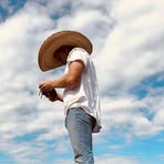 Dakota Crow - Facebook