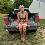 Dakota Crowley - @dakota_crowley - Instagram